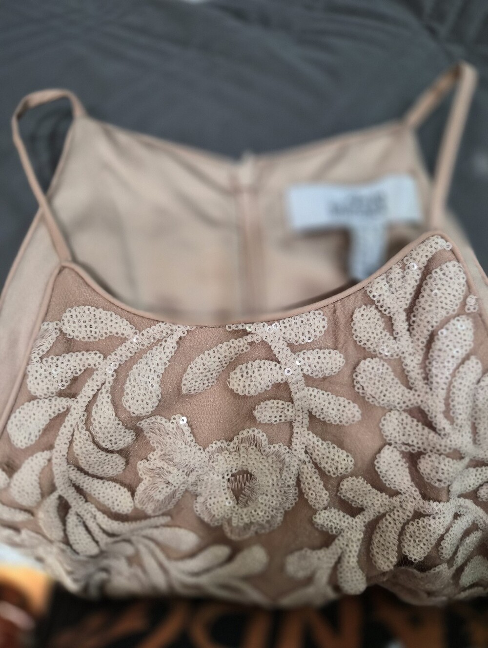 NWT: Belle Badgley MISCHKA FORMAL GOWN Sequined Floral Lace